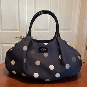 Kate Spade Large Navy Blue Polka Dot Purse🌸🌸Host Pick 🌸🌸🐰🐰🐰